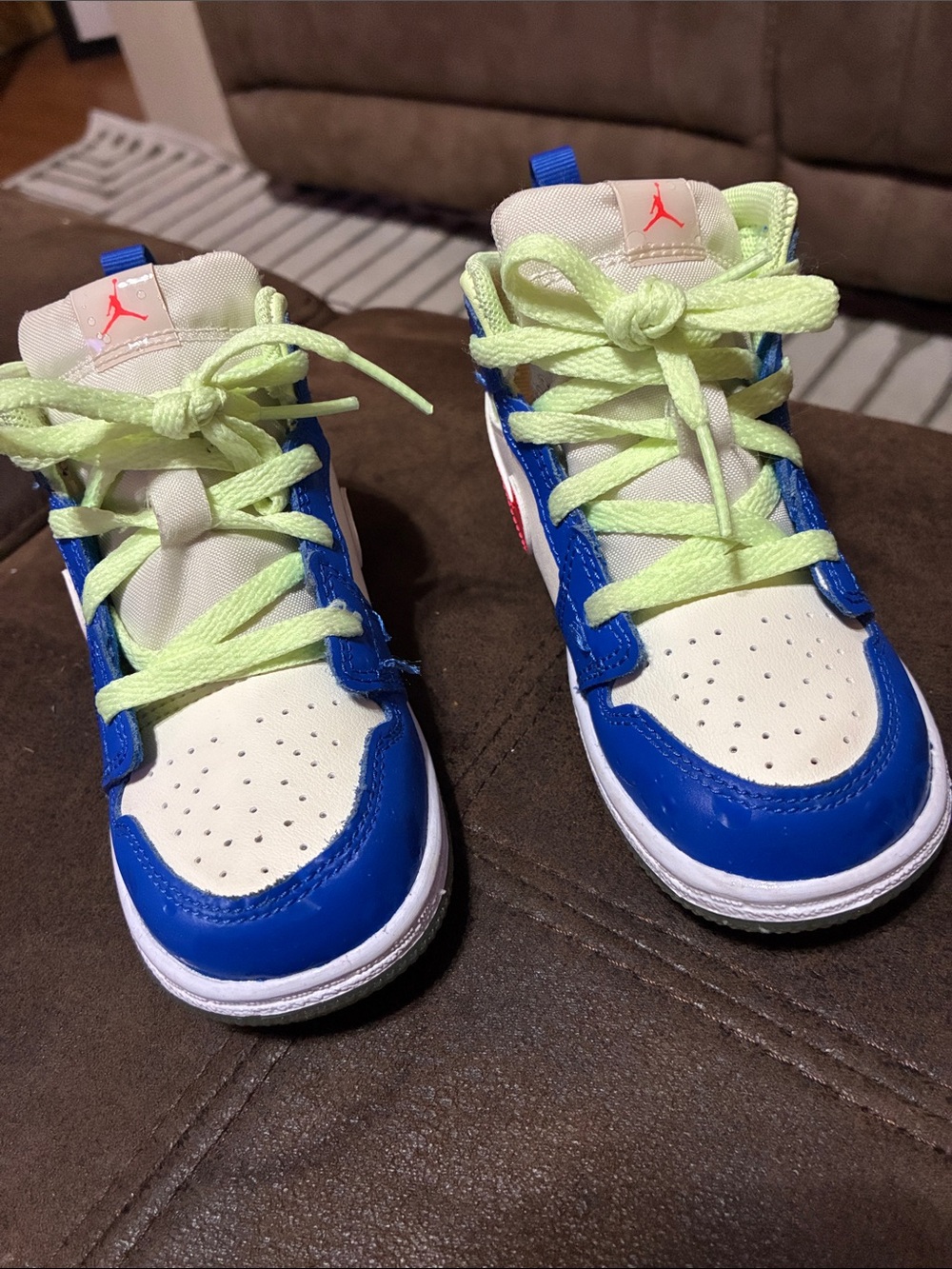 Jordan sneakers (toddler)